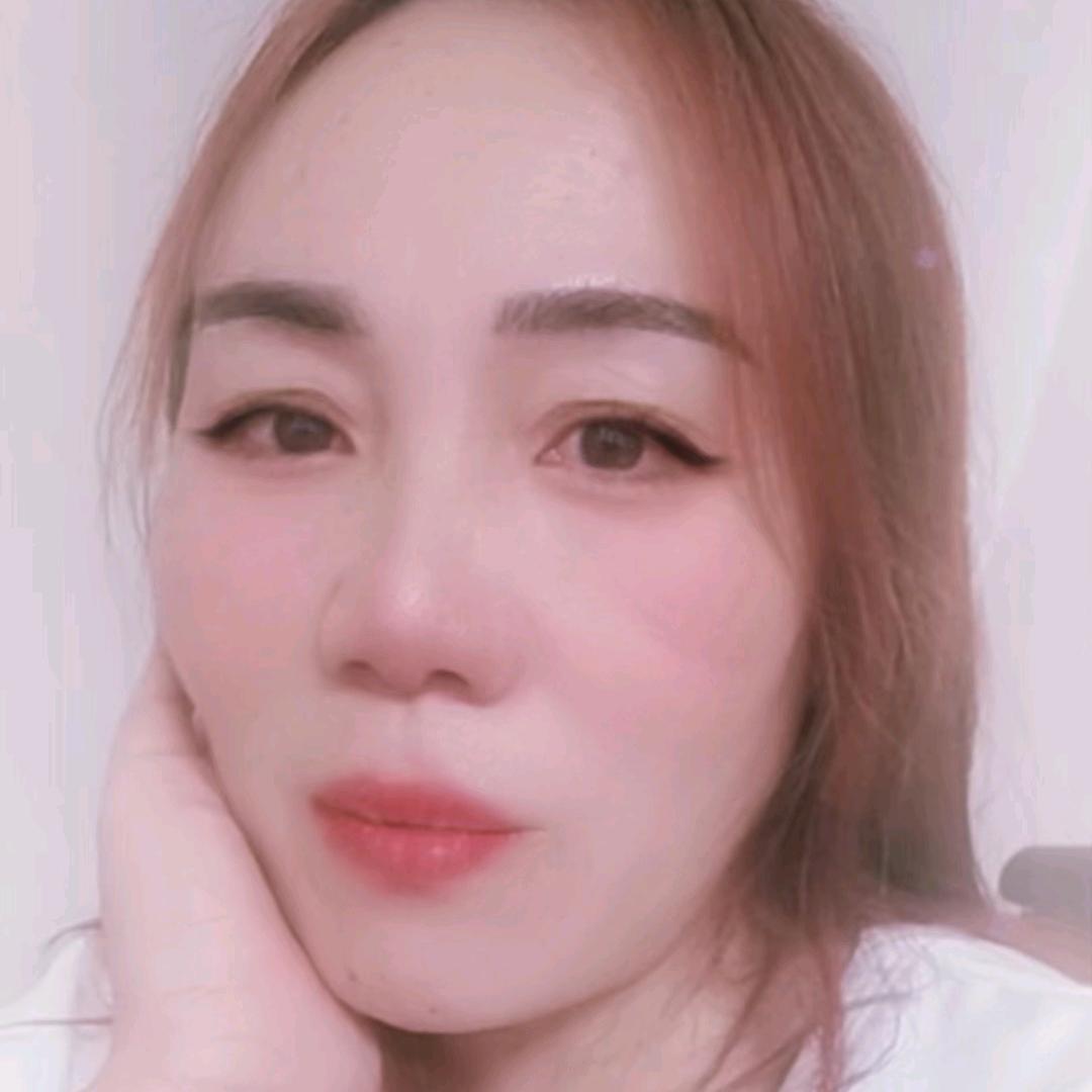 颜培