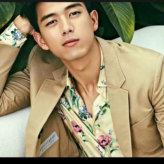 🦃（龙哥）🎄🎄