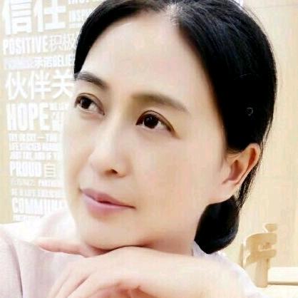 黄鹤翎