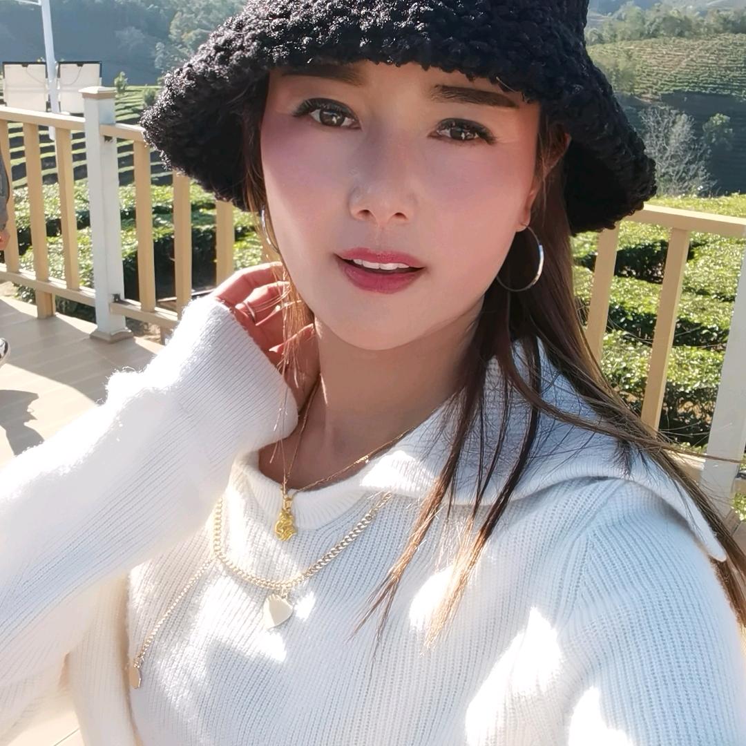 红颜。