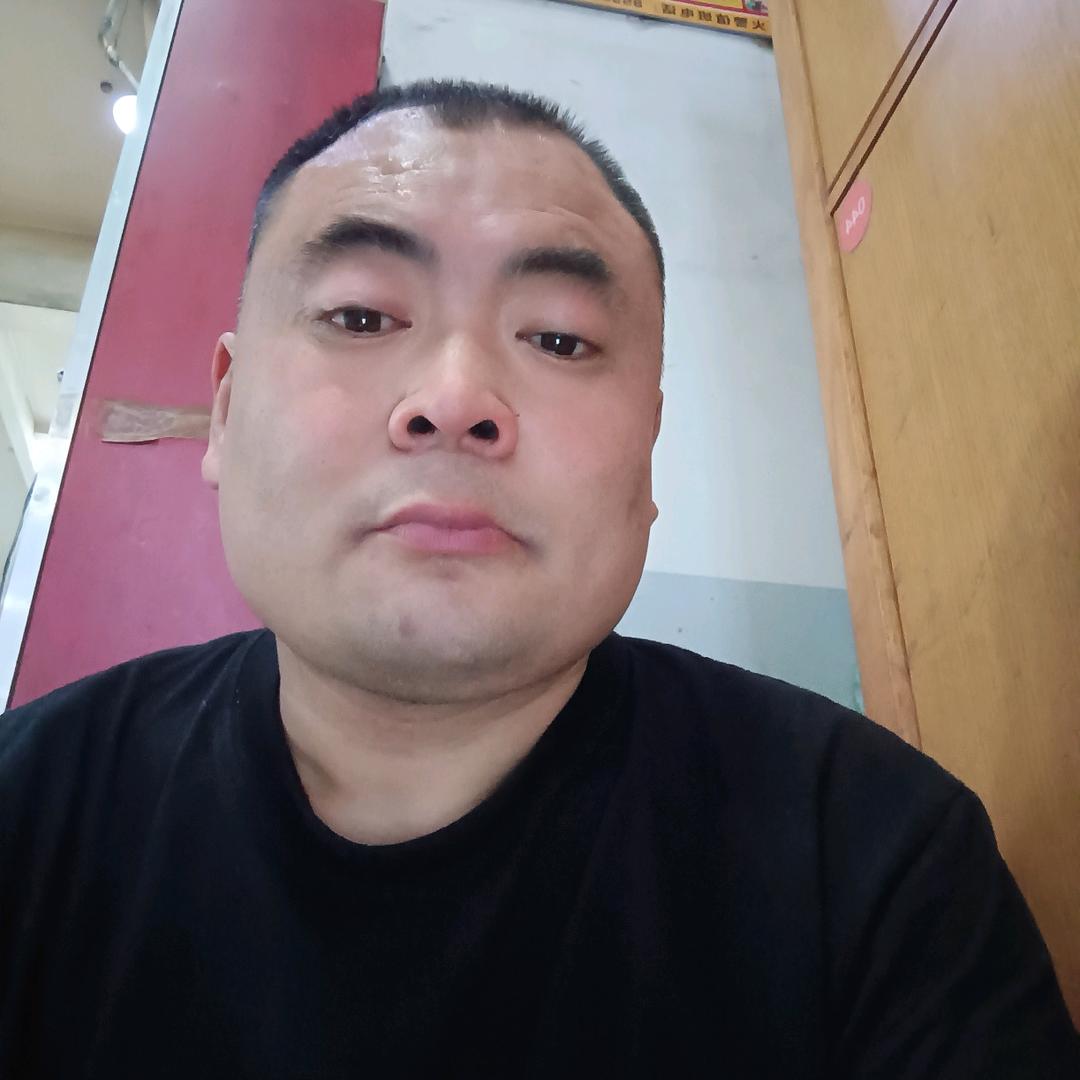 龙山红哥