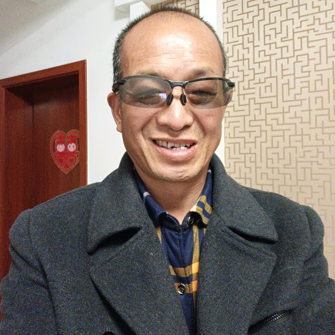 橙秭大哥