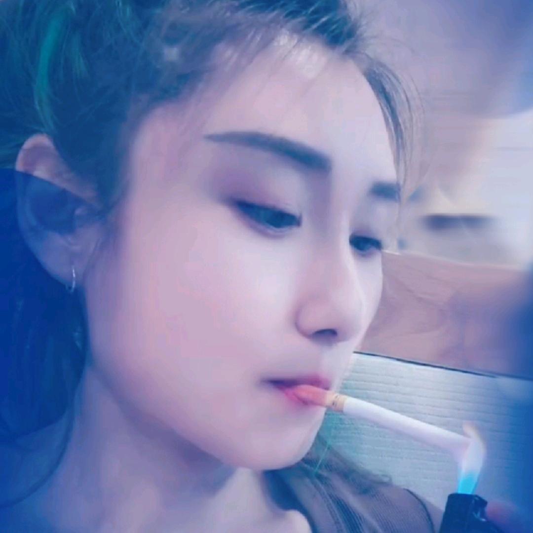李李