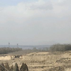 45度仰望窗外