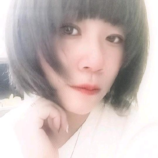 丫丫好物（前岐镇福东路256吸引力女装）
