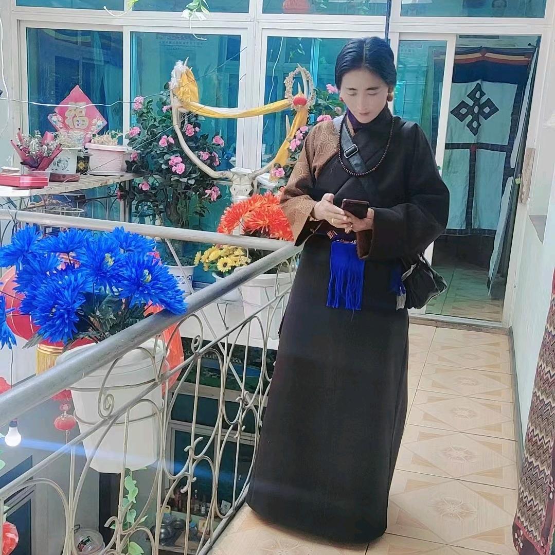 曲珍