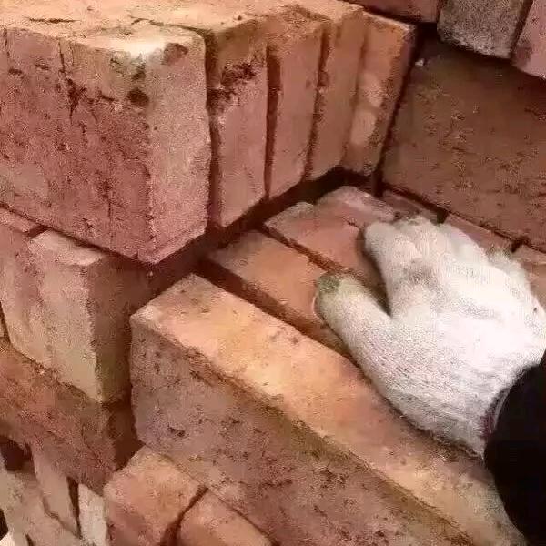 专抢小孩手机