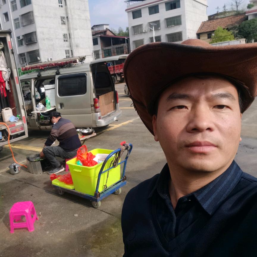 床车摆地摊刘二锅