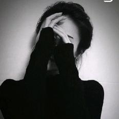 妮  子