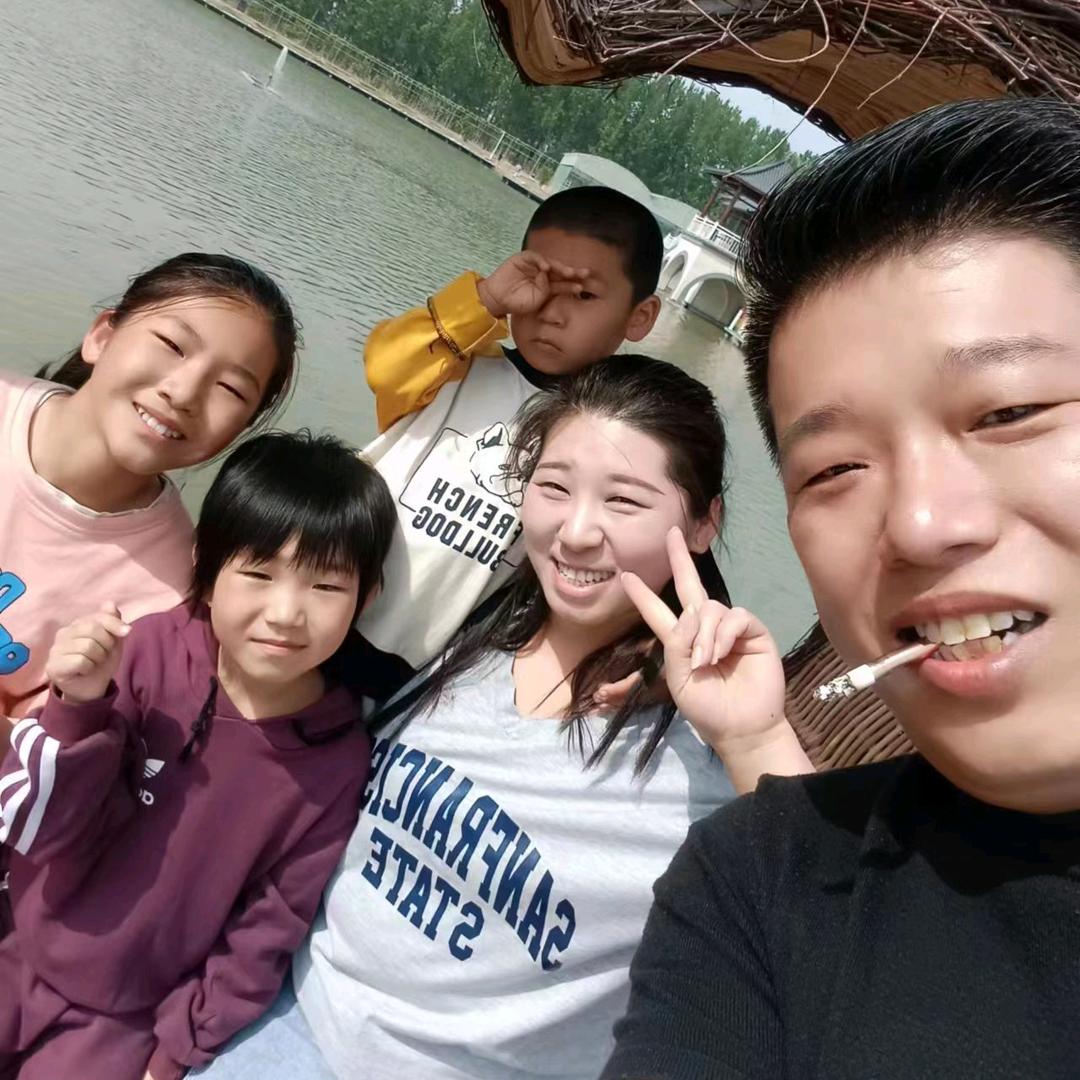 小艾