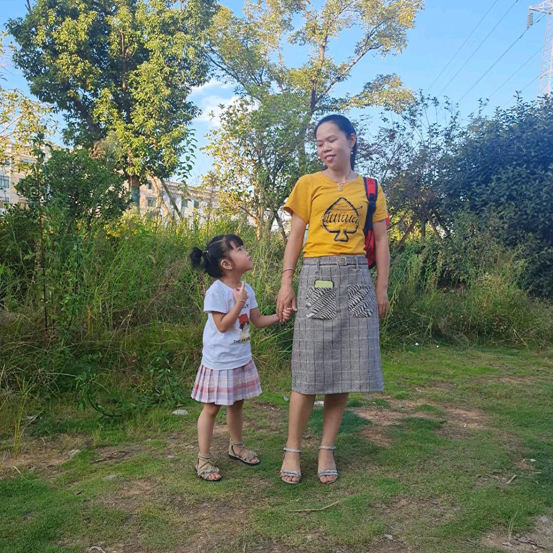@缺  爱  的 💃