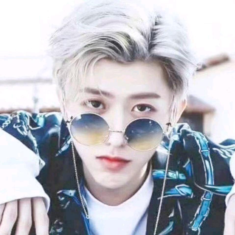 凹凸曼、先森🍸