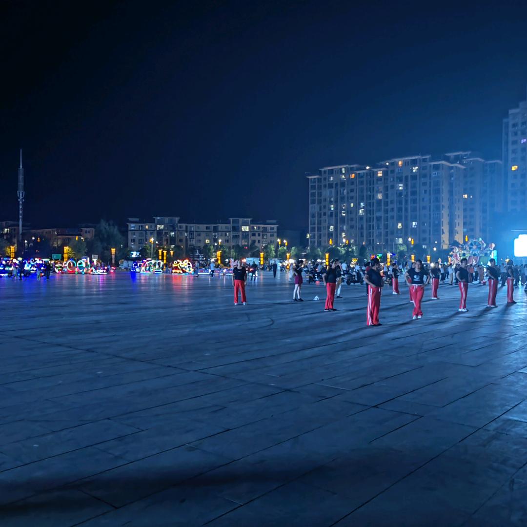 蓝蓝的天💍🌺