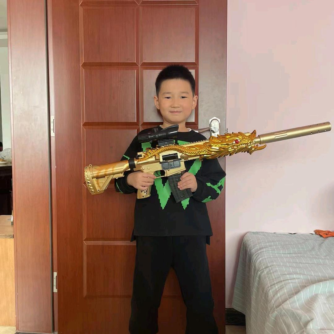 李佳
