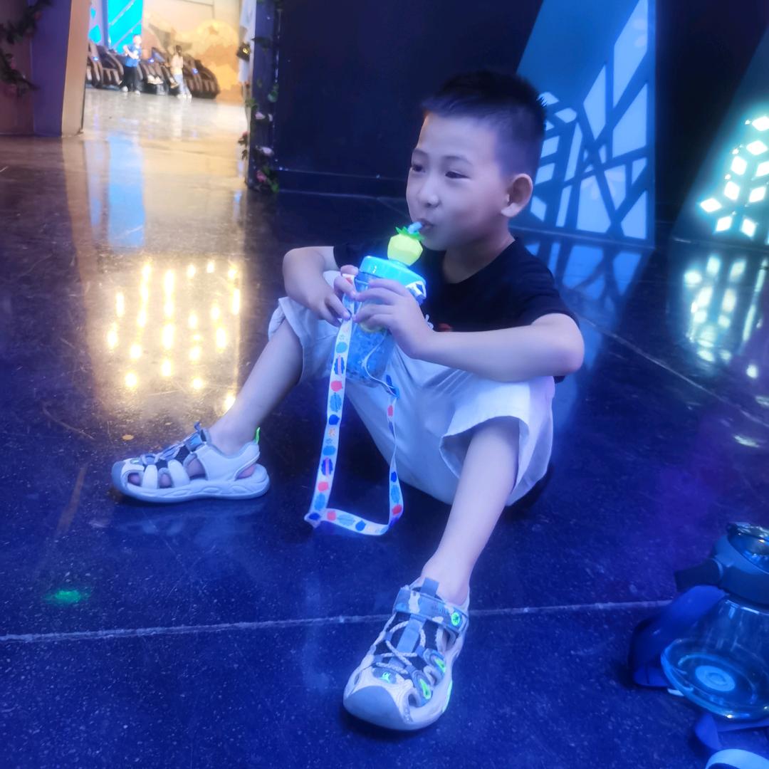 小华哥