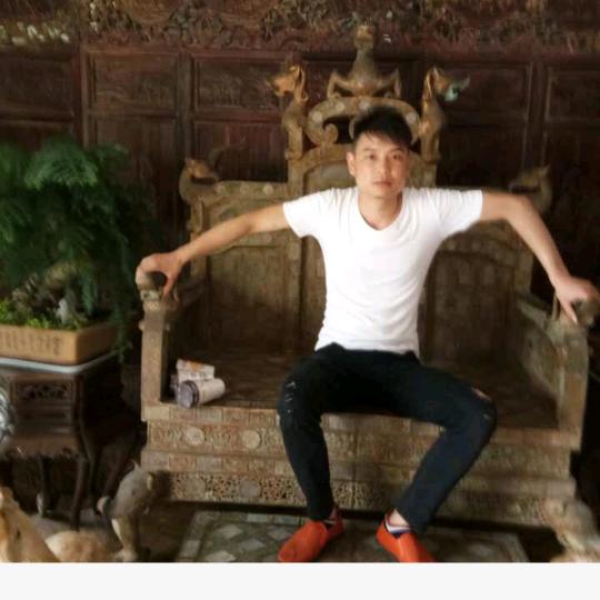 爱唱歌的小平