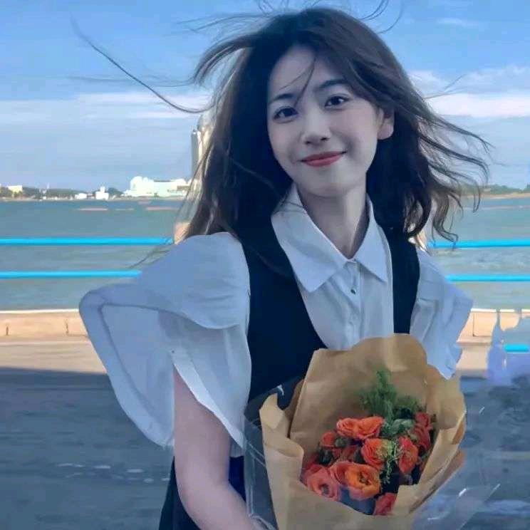 🌷璃鱼浅戈🧚‍♀️