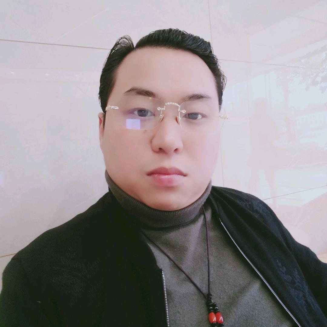 阿龙