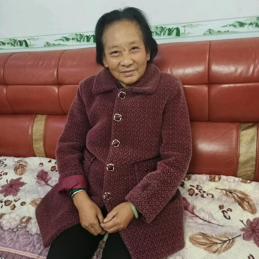 爰跳舞的奶奶