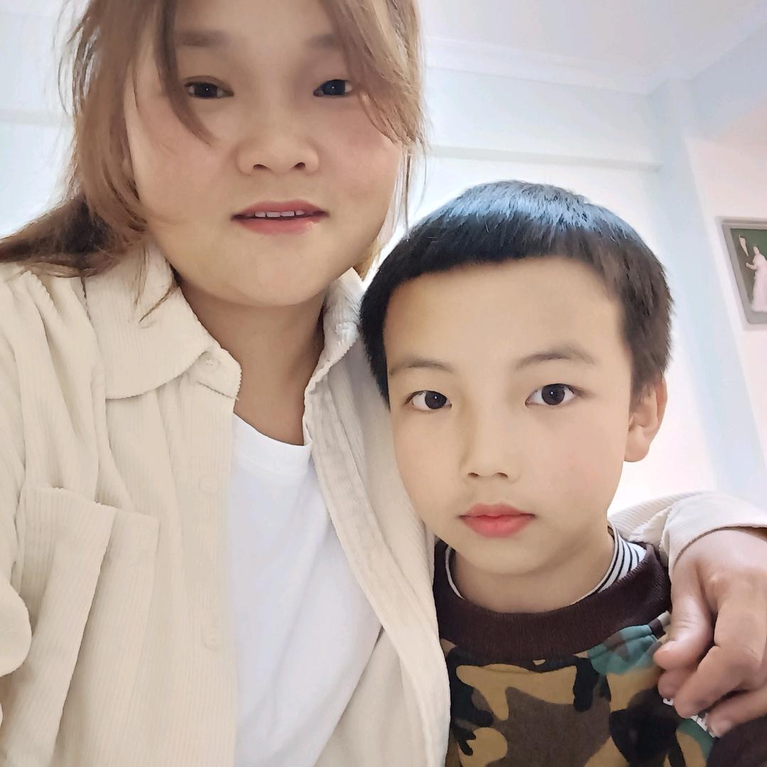 蒙自欧松板全屋定制（闽南7幢11一2号）