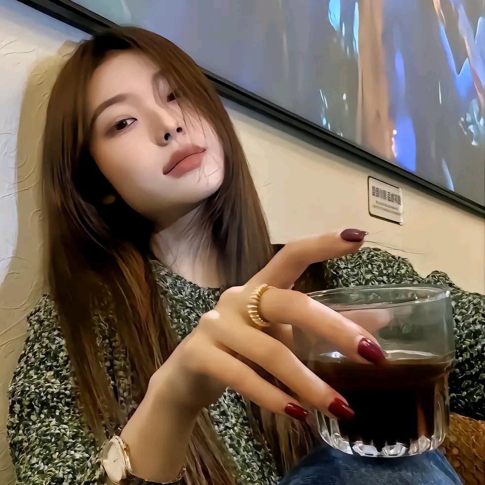 李小琴