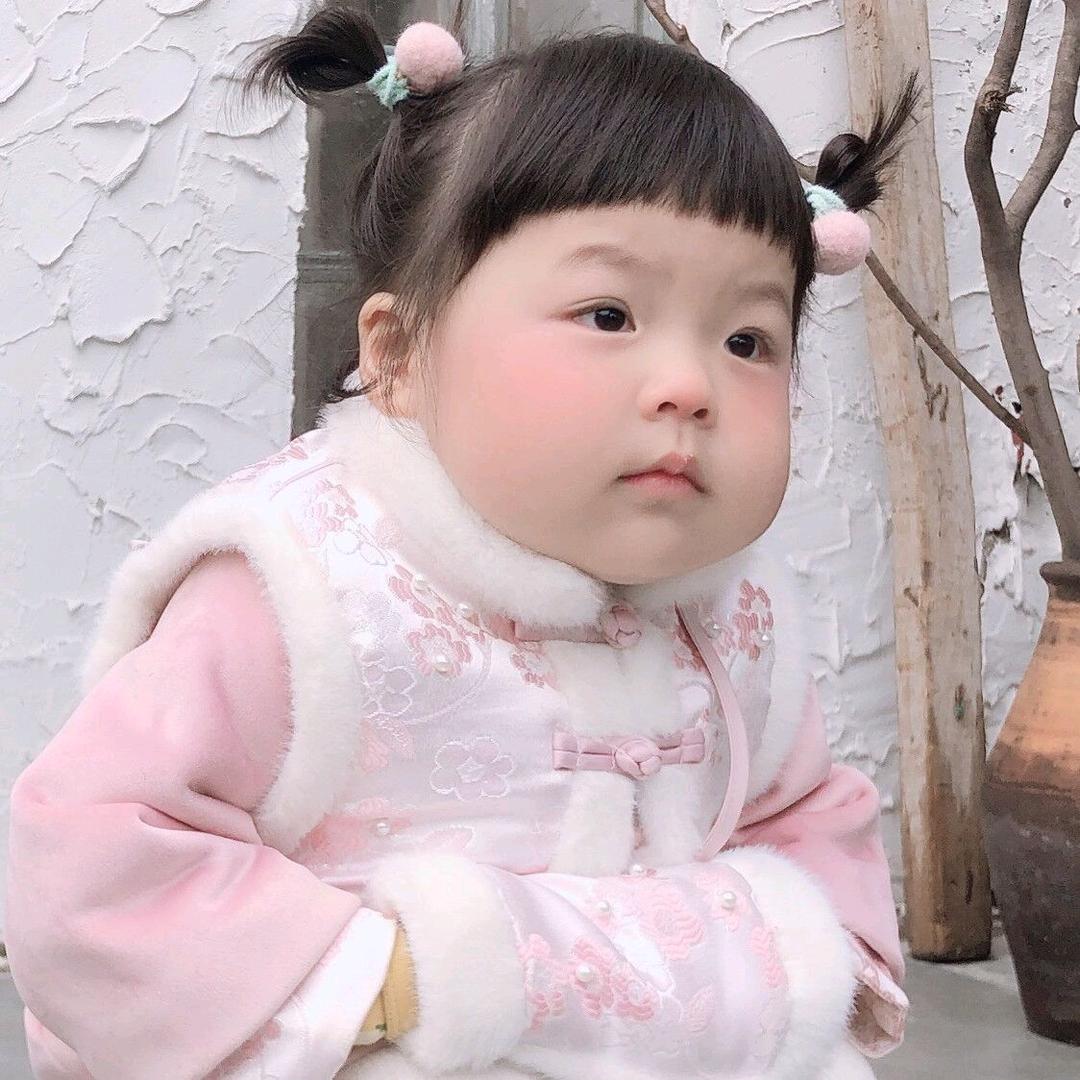 无表情吃柠檬