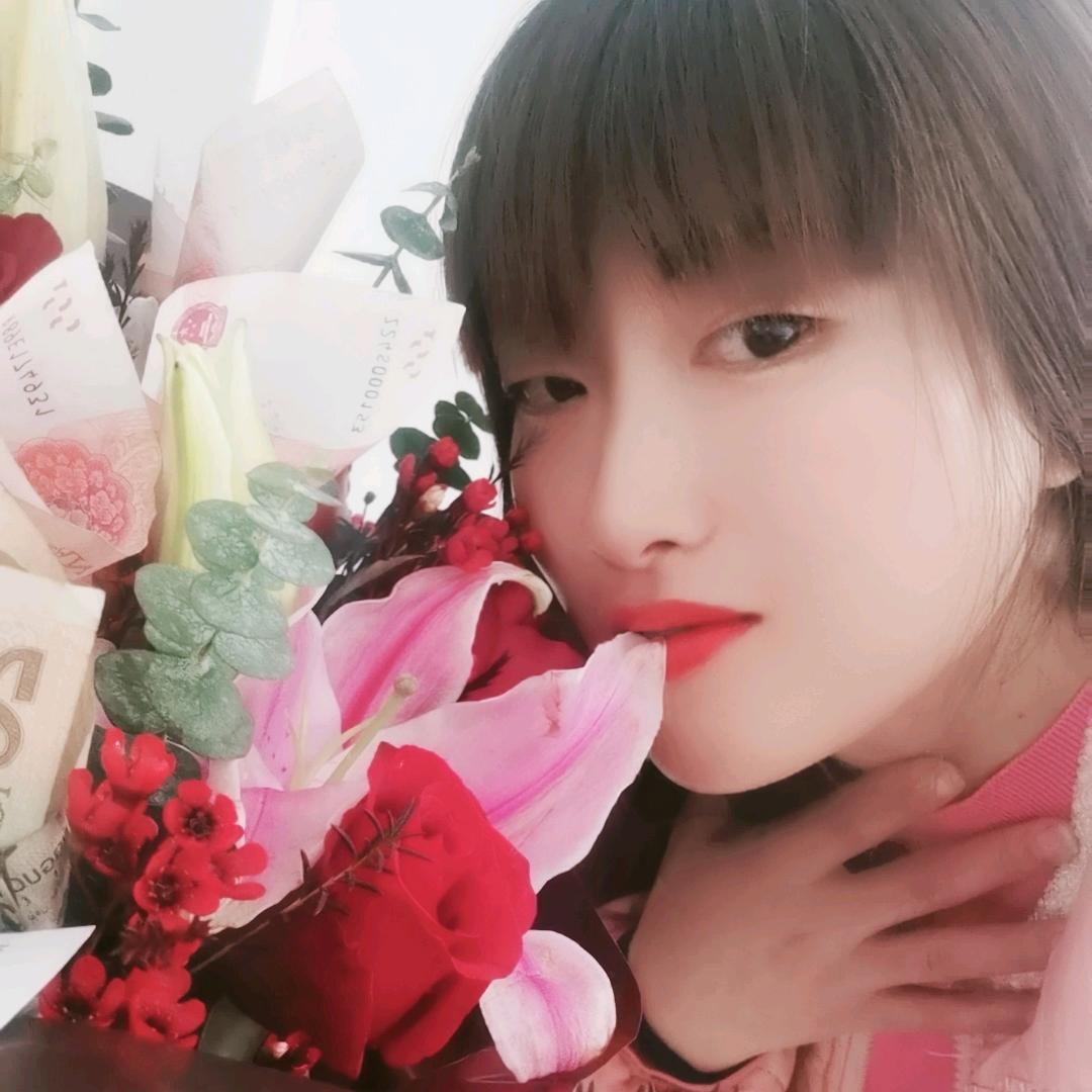 爱跳舞🌸小婷🌸