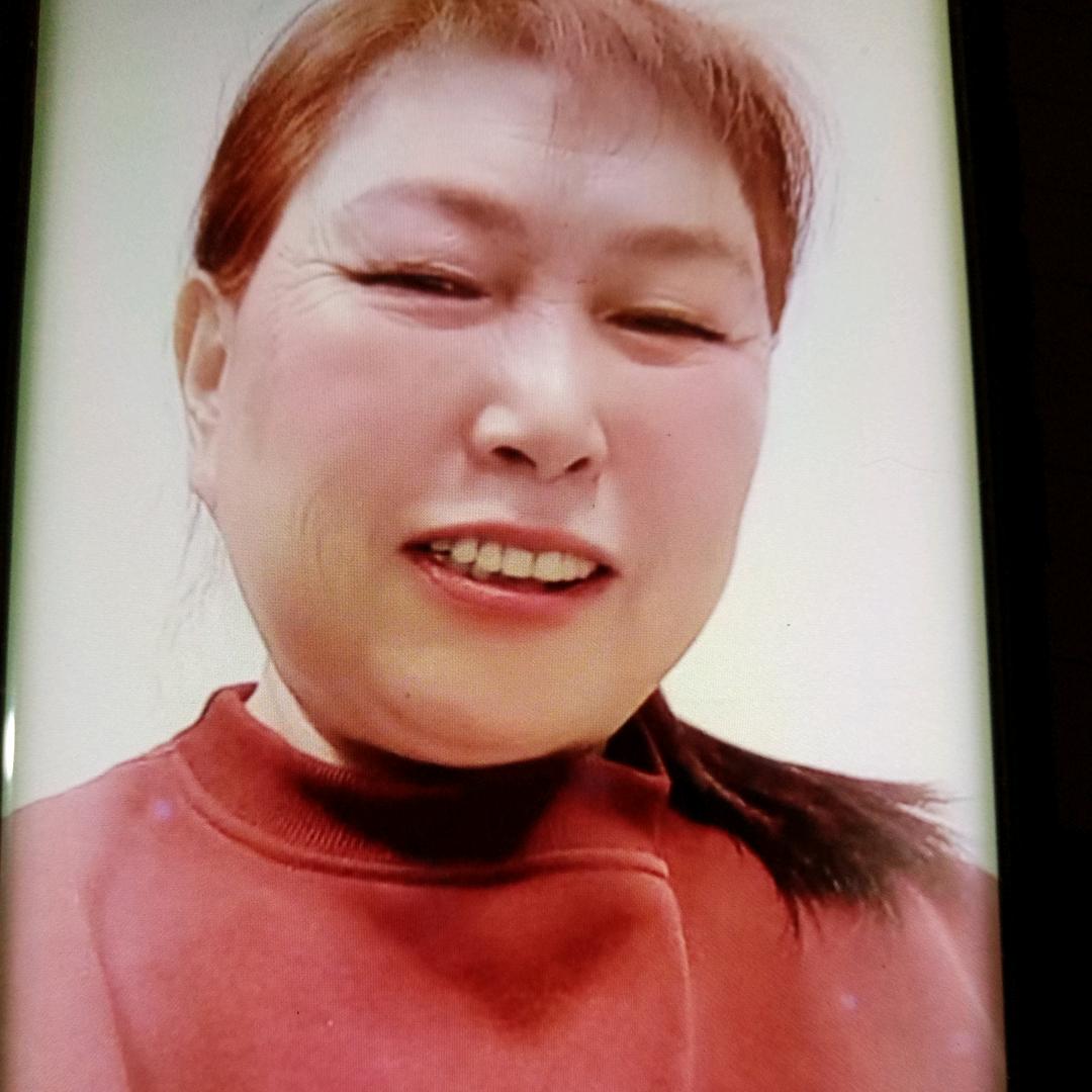 黄允玉
