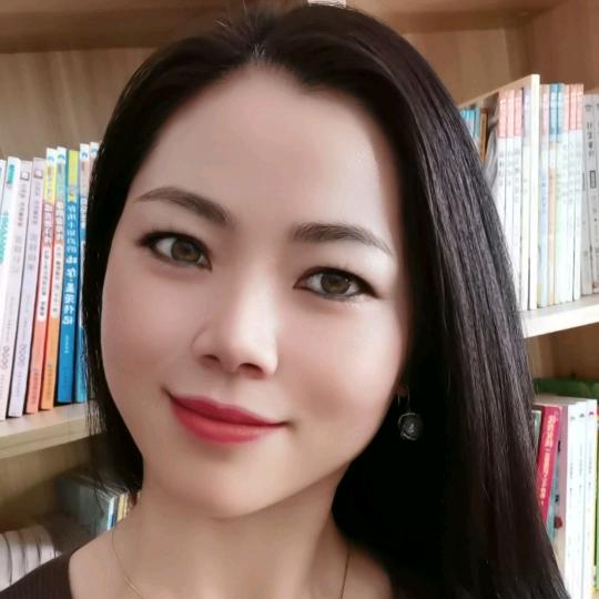 爱丽