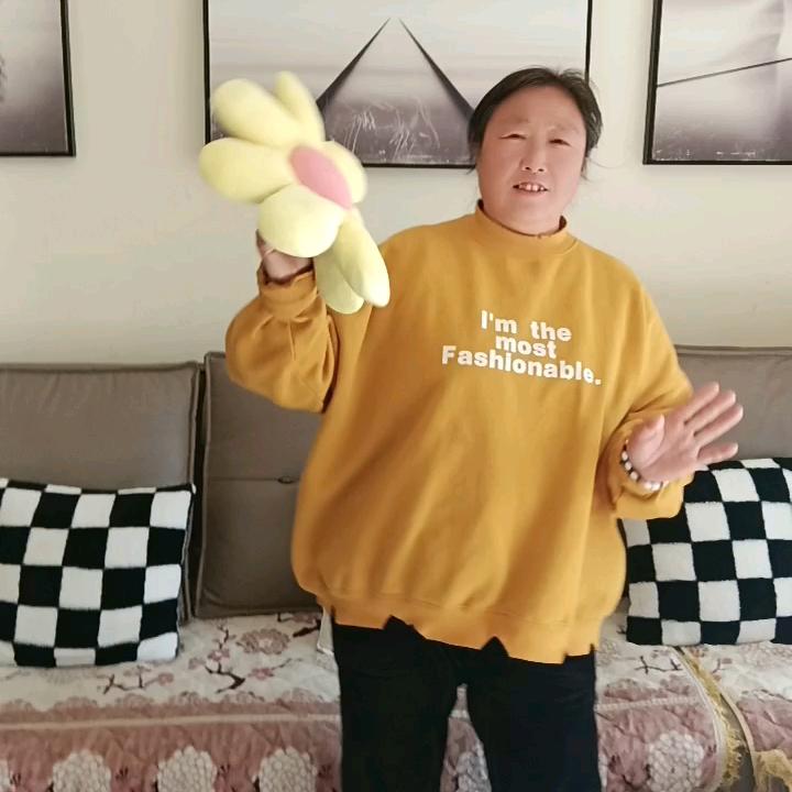 王明英