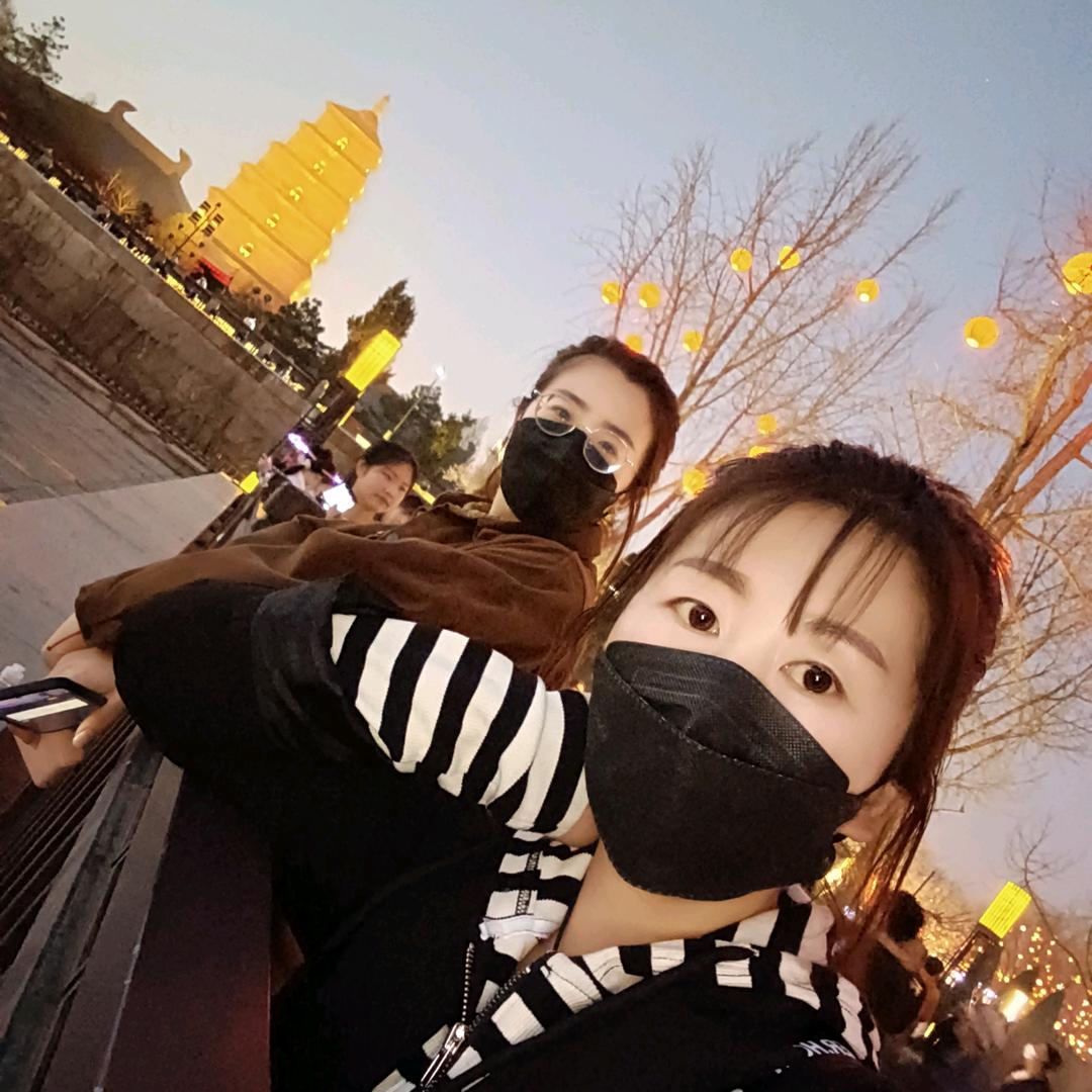 小杜同学(●'◡'●)