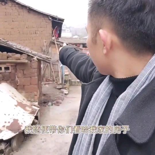 小卫嘎嘎
