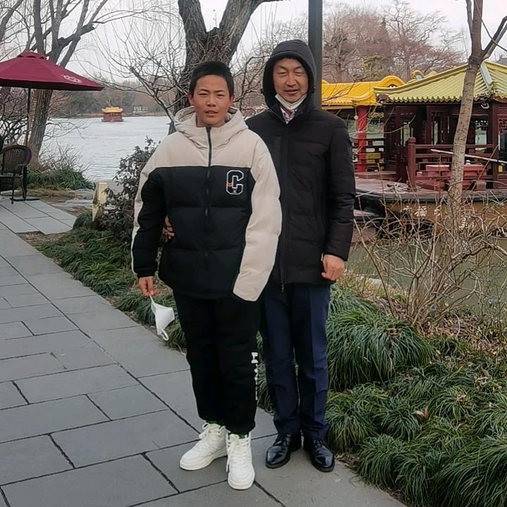 孩儿他爸