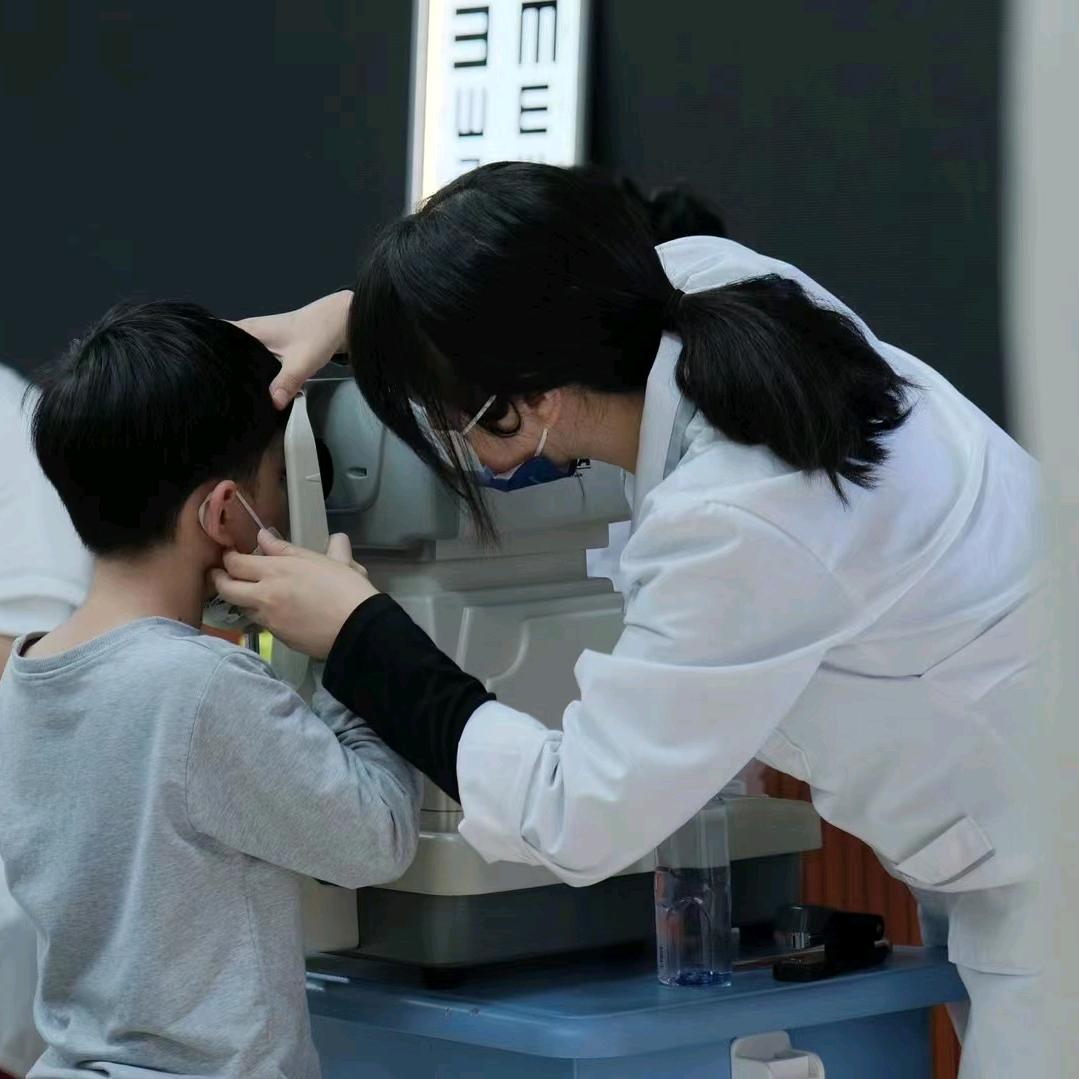 广州番禺宝视亮眼镜