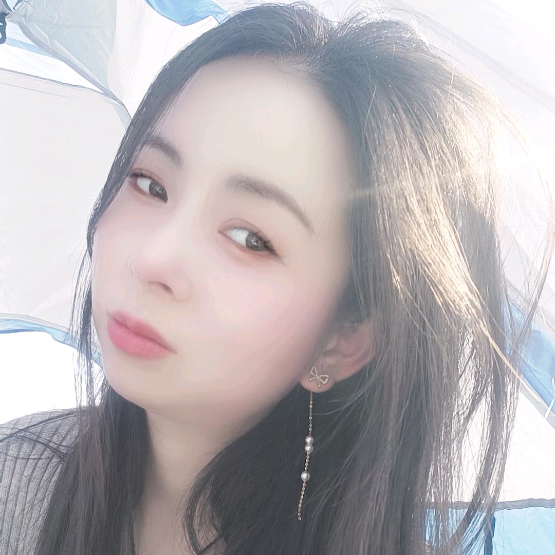 快递小妹小丽