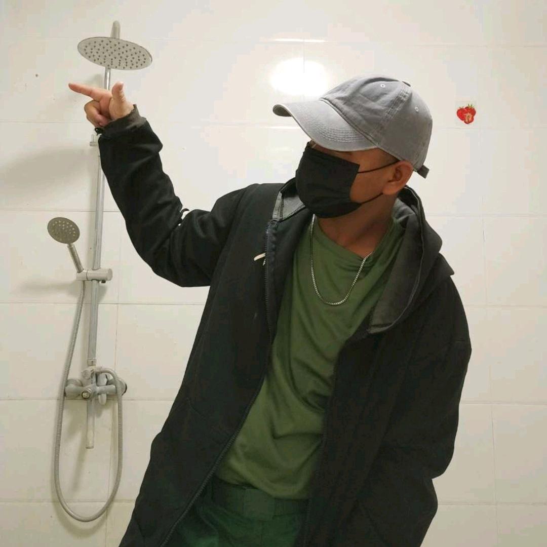 我是神人自己。