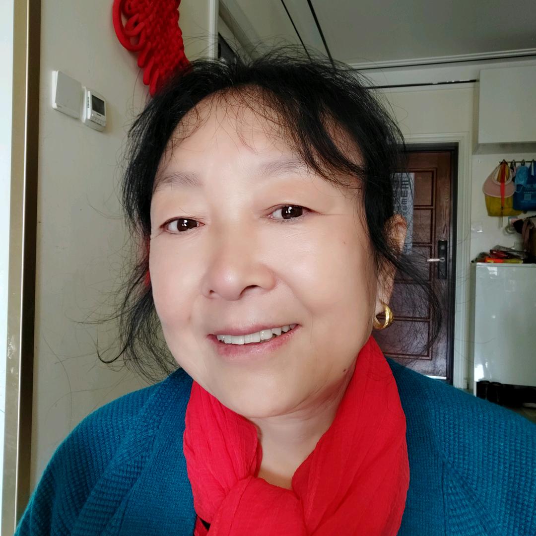 里妮（拒绝私聊）