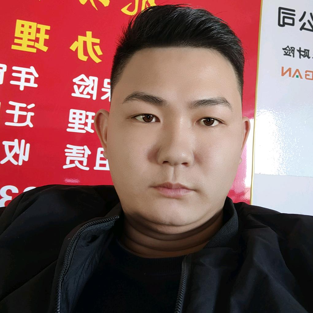 小陈汽车贸易主要经营二手五菱，长安小货车