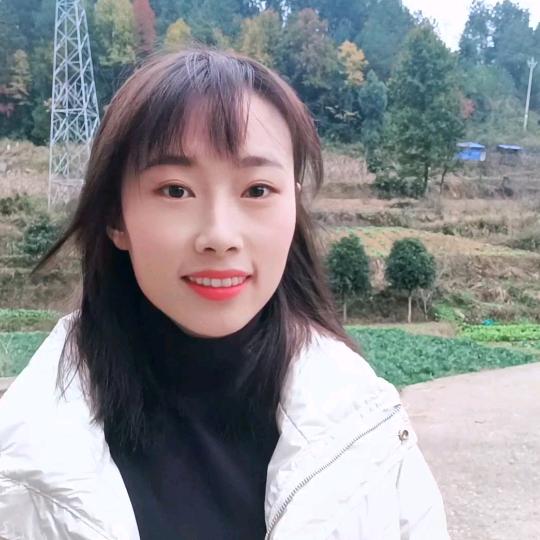 黄杨^_^杨丽
