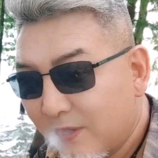 @帅老头