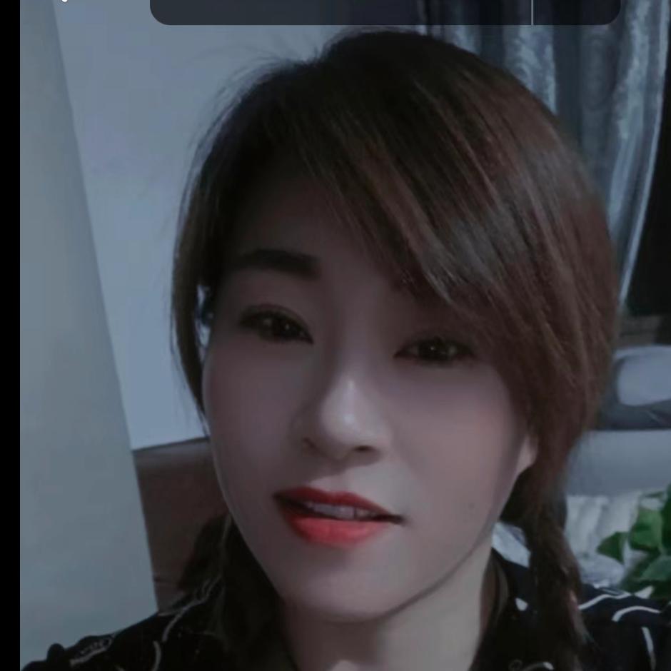 小潘。