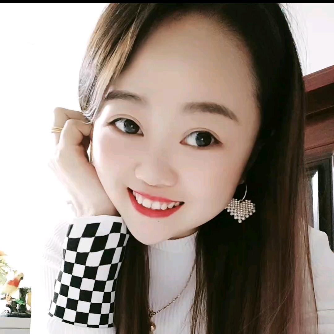 对面大叔看过来 💋