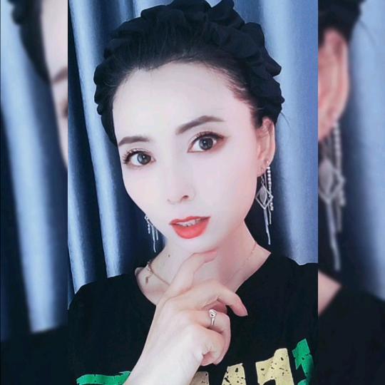 澄城霸王花鼓舞团（靓妹）