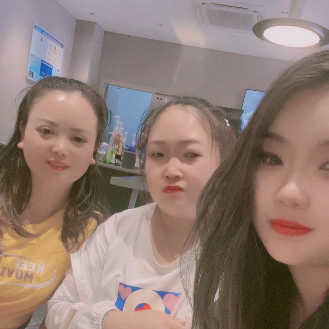 我是小小黄