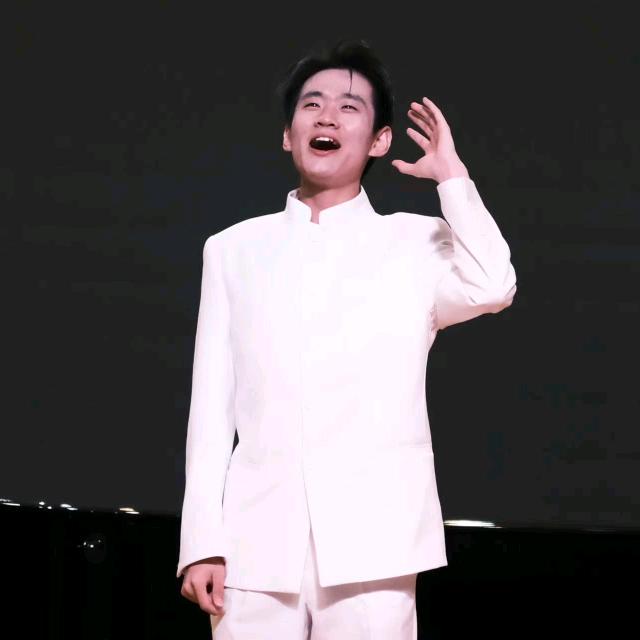 张子皓