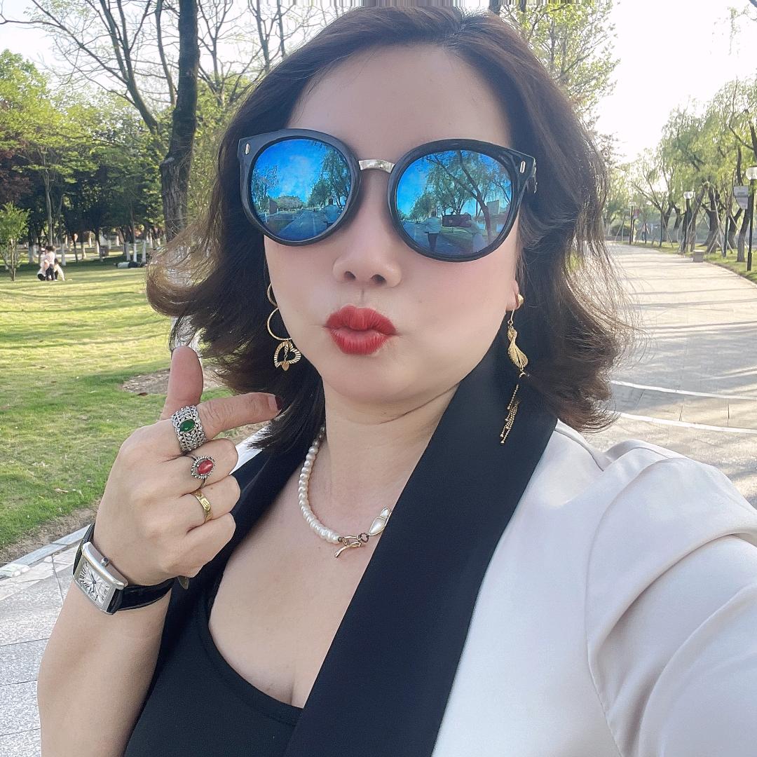 真诚交友霞姐