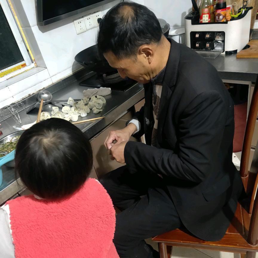 爷孙的乡村生活