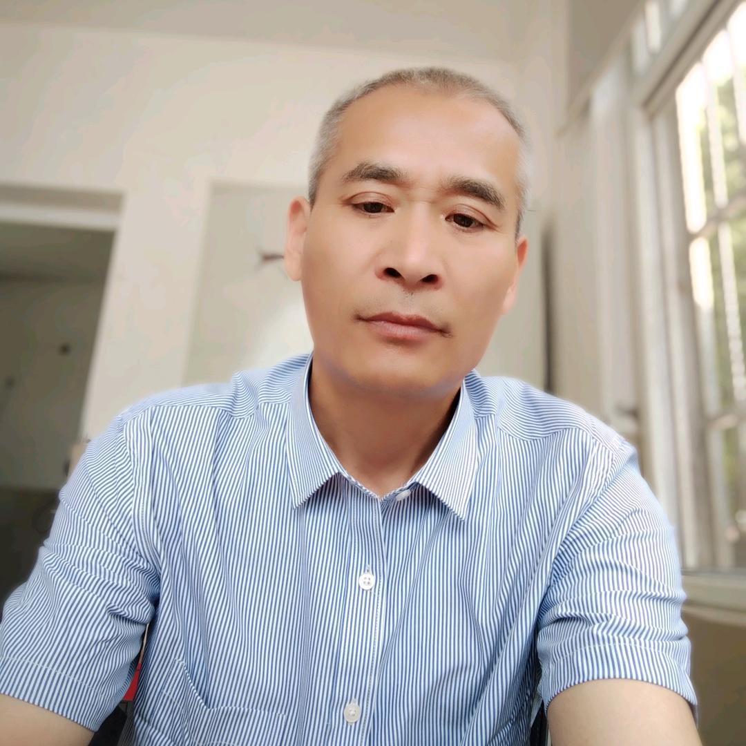 李军L