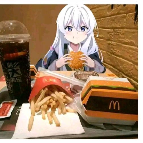 伊蕾娜今天吃什么