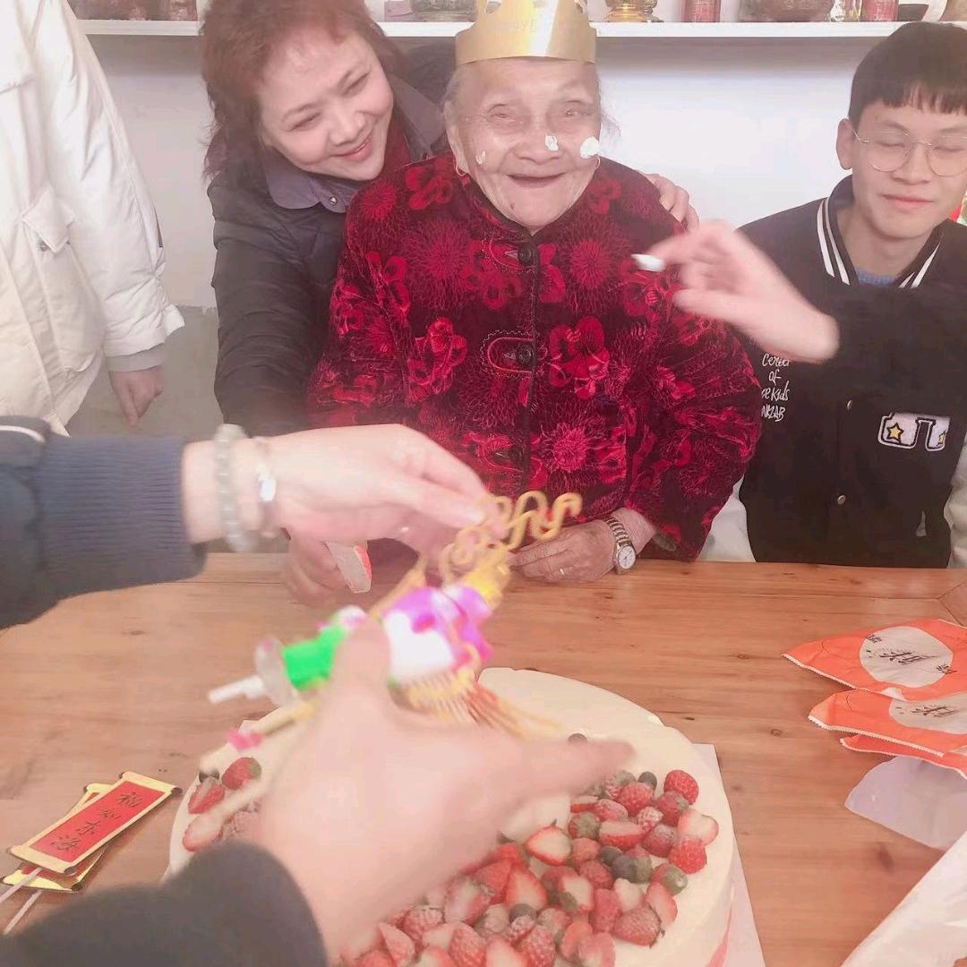 凌罗绸缎